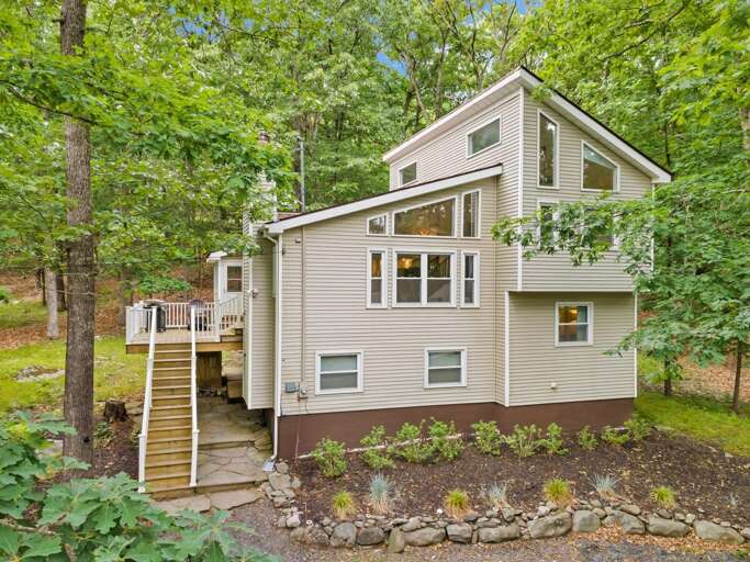 Bushkill Home Rental